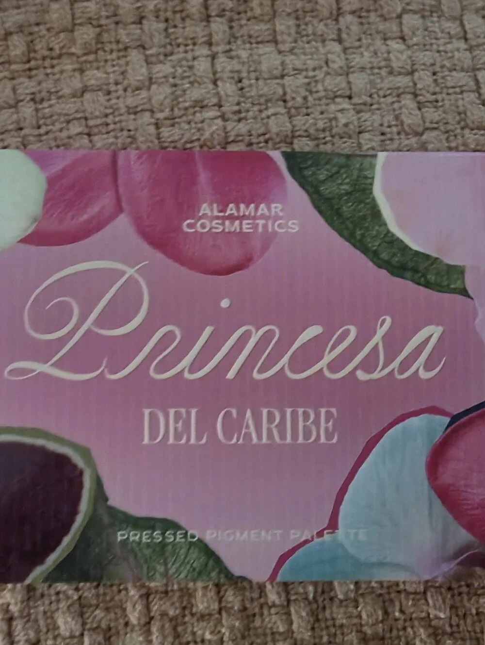 Alamar La Princesa del Caribe Eyeshadow Palette